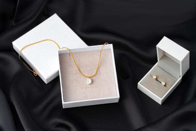 Bangle Box Packaging.